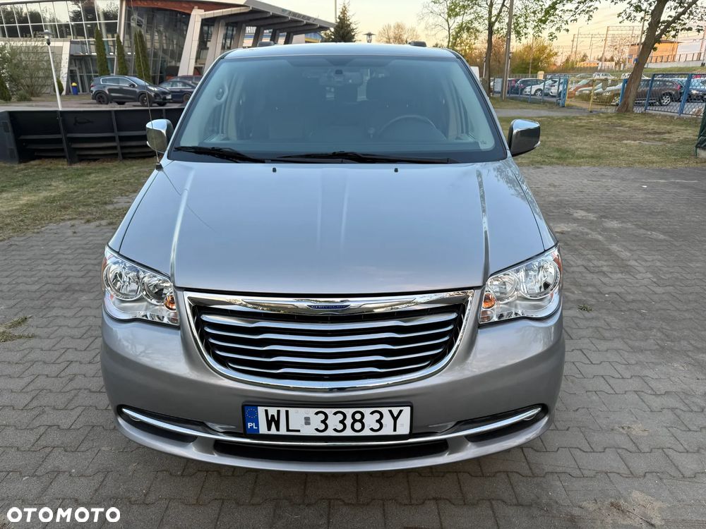 Chrysler Town & Country 3.6 Touring - 4