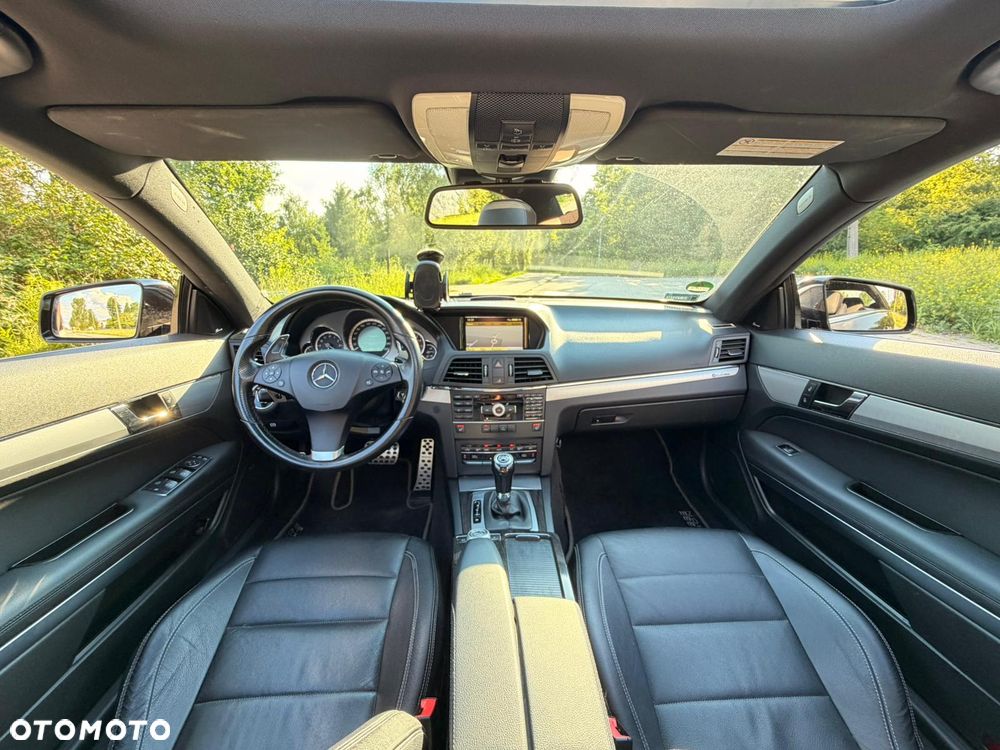 Mercedes-Benz Klasa E 250 CGI BlueEFFICIENCY Automatik Avantgarde - 20