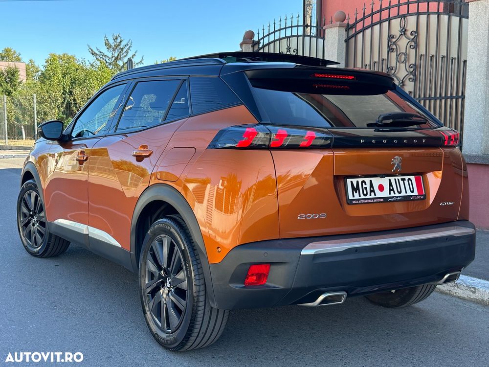 Peugeot 2008 1.2 L PureTech STT EAT8 GT Line - 3