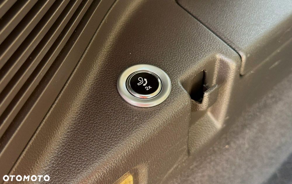 Ford Grand C-MAX Gr 1.5 TDCi Titanium ASS - 32