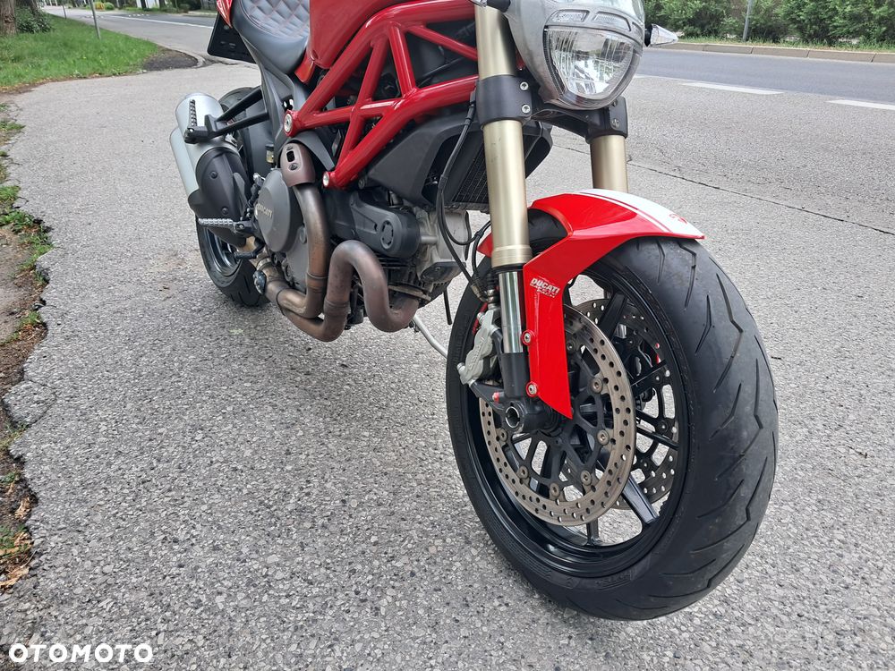 Ducati Monster - 12