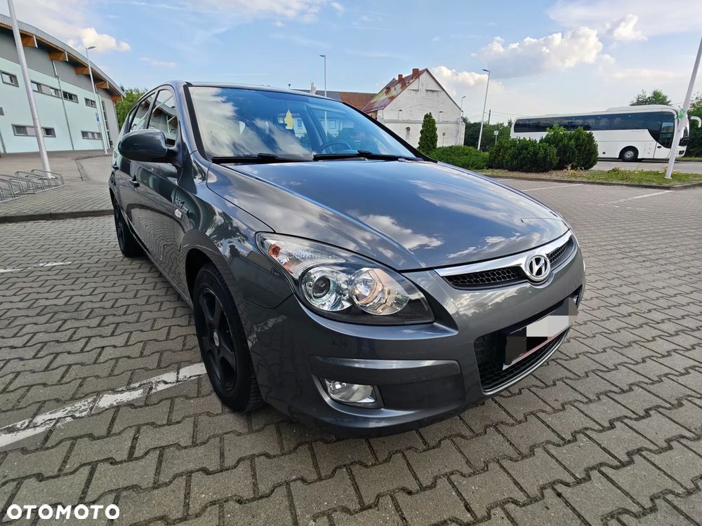 Hyundai i30 1.6 CRDi Classic EU5 - 3
