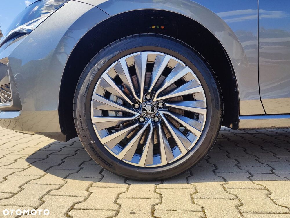 Skoda Superb 2.0 TDI SCR 4x4 L&K DSG - 40