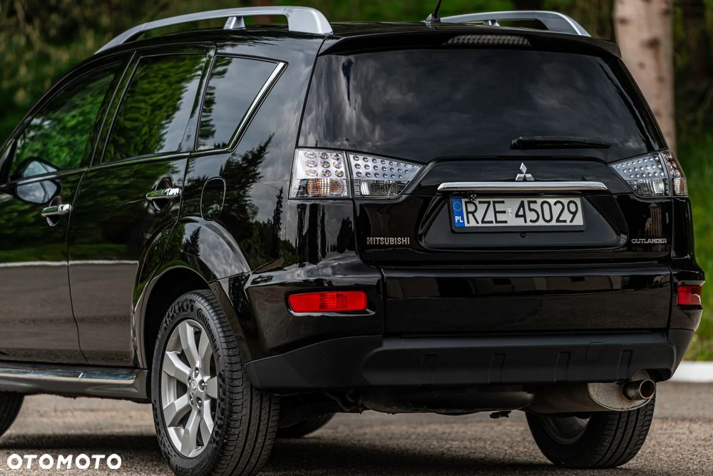 Mitsubishi Outlander - 5