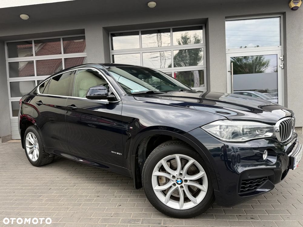 BMW X6 xDrive50i - 24