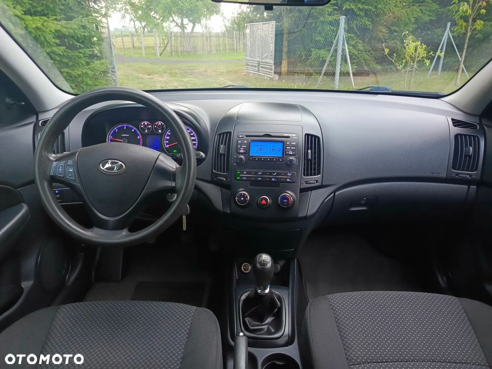 Hyundai i30 1.6 CRDi Comfort - 31