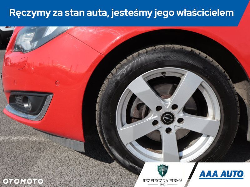 Opel Insignia - 17