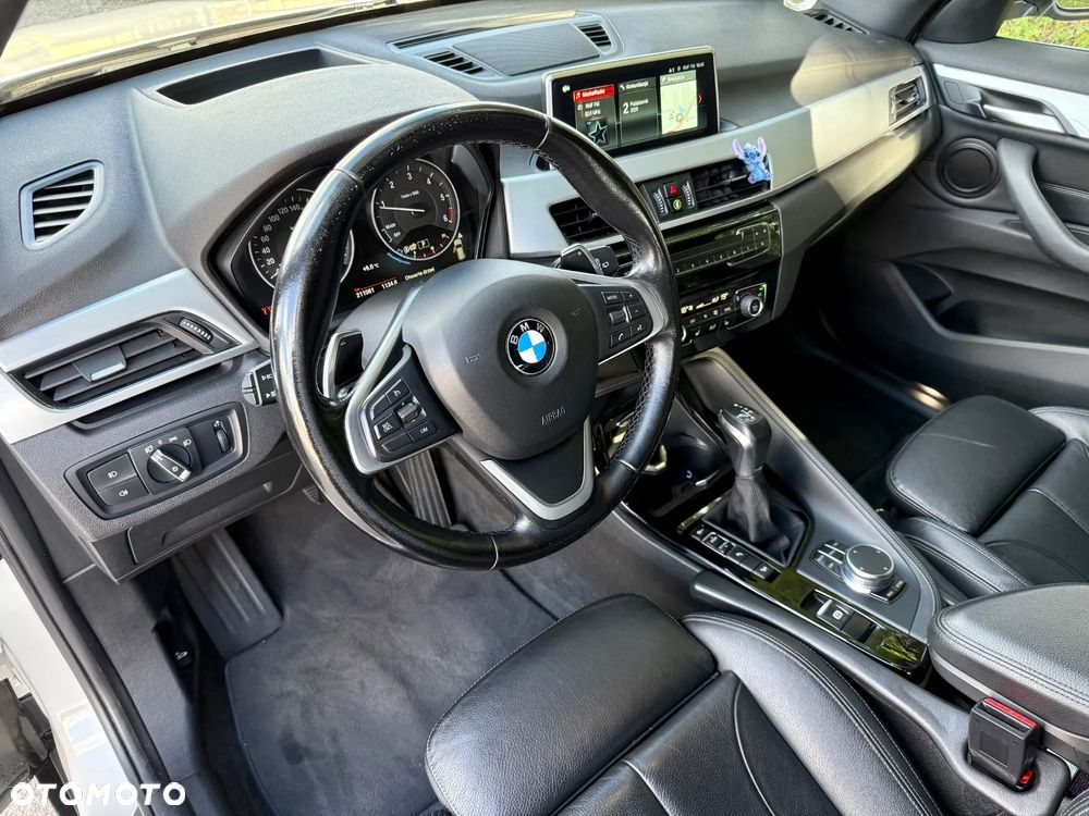 BMW X1 xDrive20d - 9