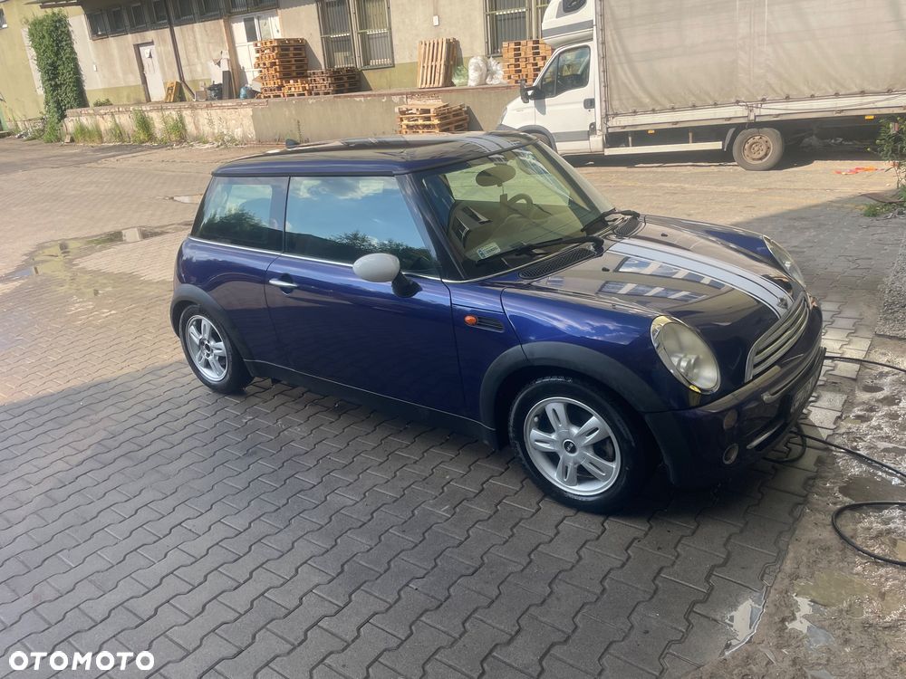 MINI ONE Standard - 3