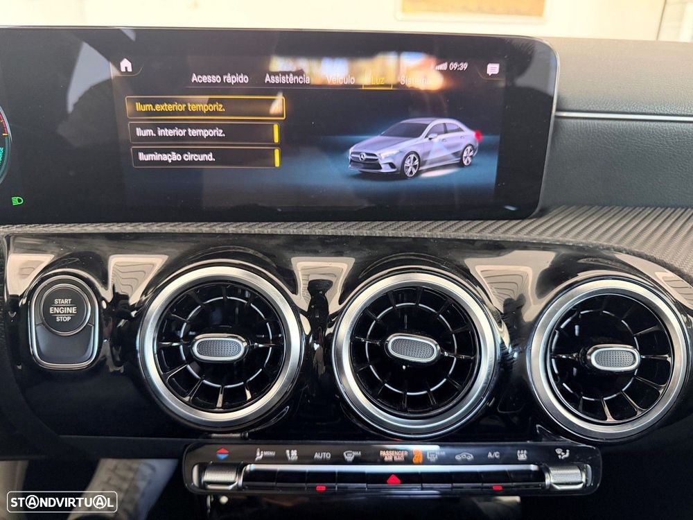 Mercedes-Benz A 250 - 51