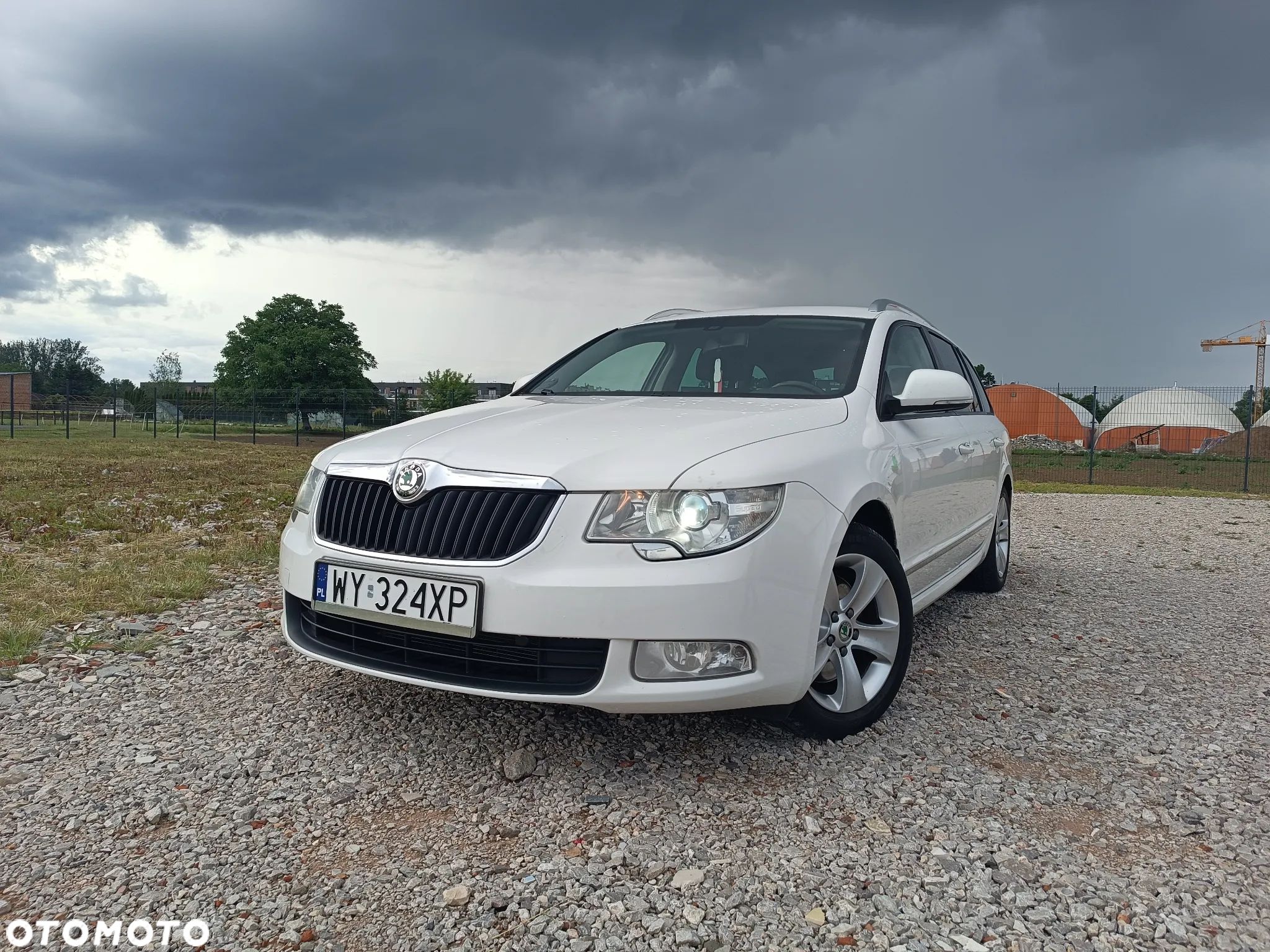 Skoda Superb 1.6 TDI Elegance Greenline - 1