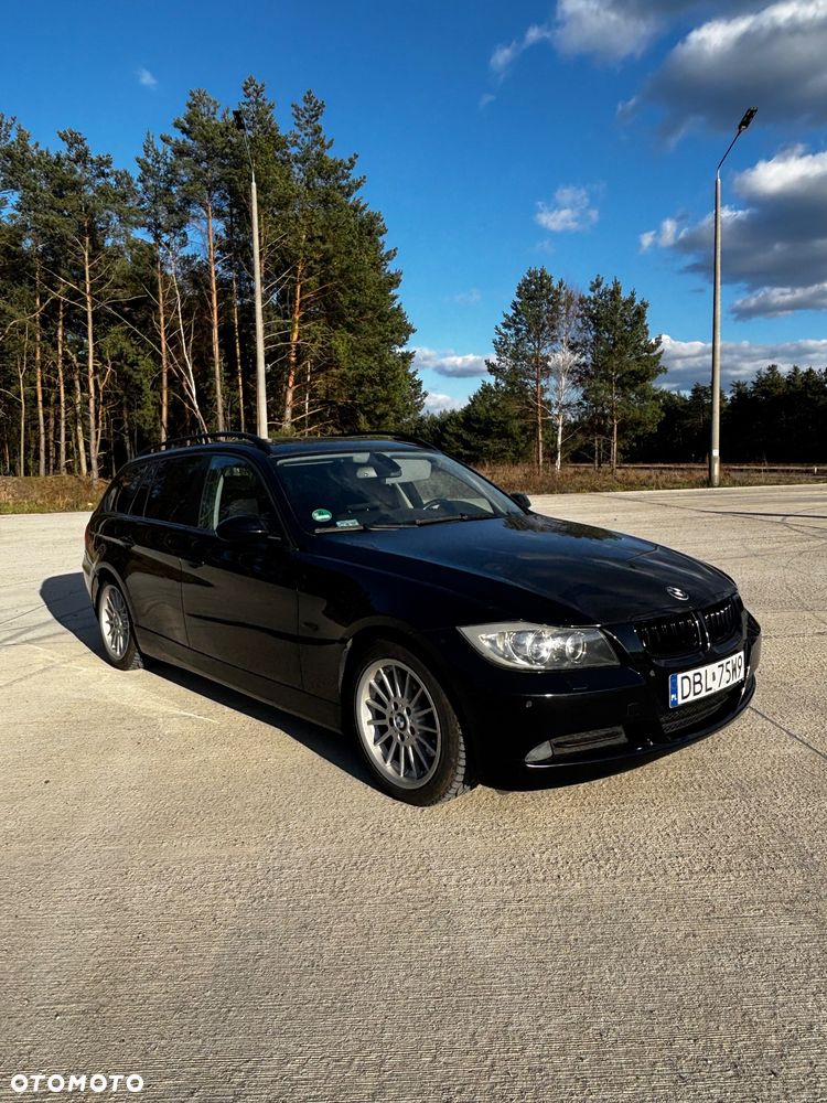 BMW Seria 3 320d - 4