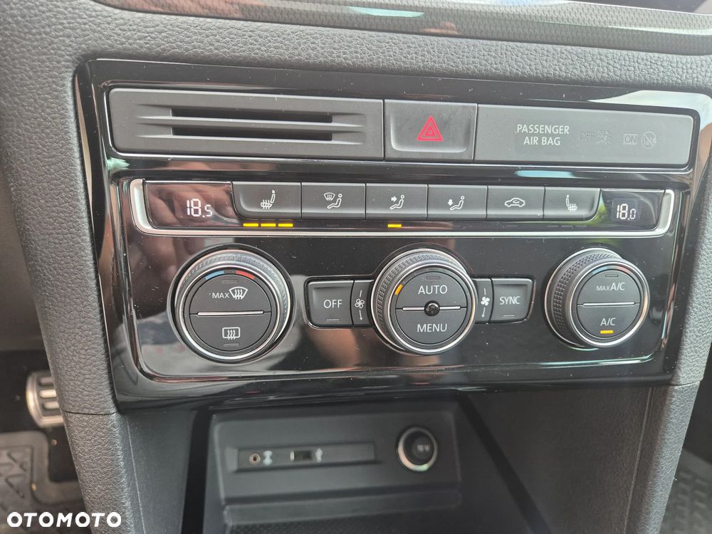 Volkswagen Golf Sportsvan SV 1.5 TSI ACT Comfortline - 20