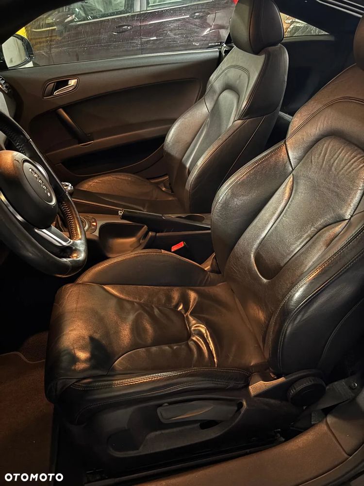 Audi TT Coupé 2.0 TDI quattro - 10