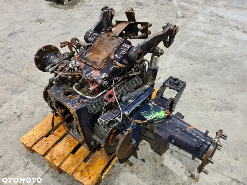 Tylny most Deutz Fahr DX 4.30 04374610RK - 3
