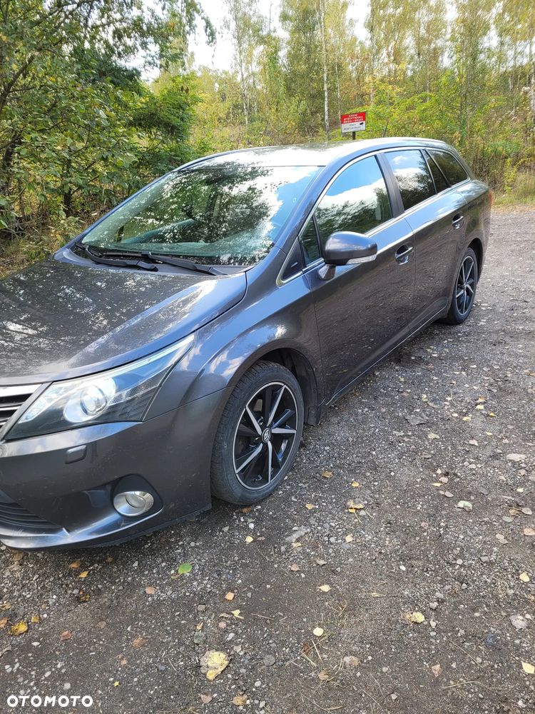 Toyota Avensis 1.8 Prestige MS - 2