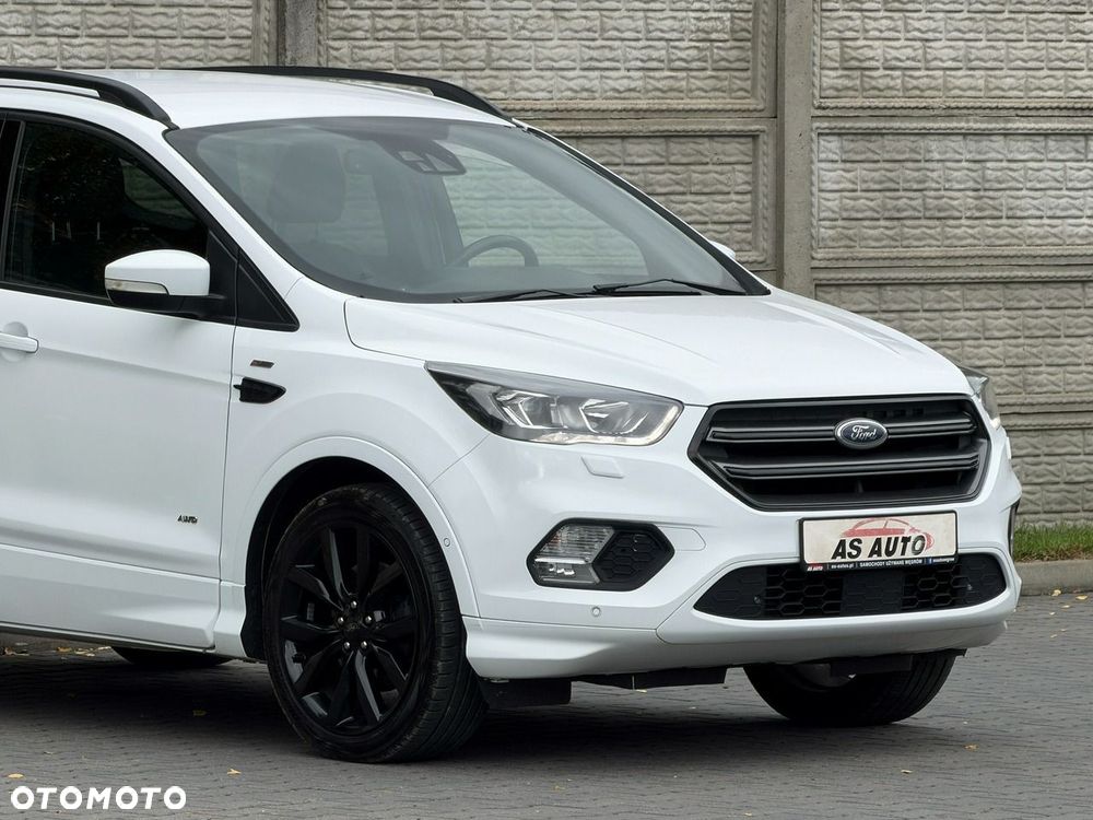 Ford Kuga 2.0 TDCi 4x4 ST-Line - 31