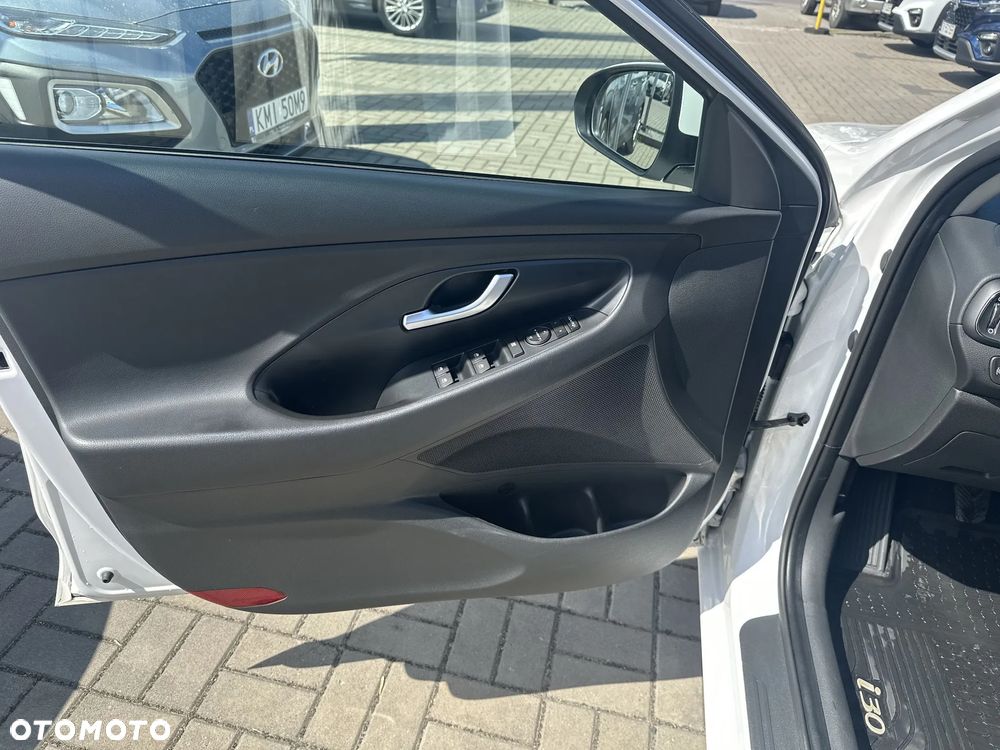 Hyundai i30 1.0 T-GDI Modern - 17