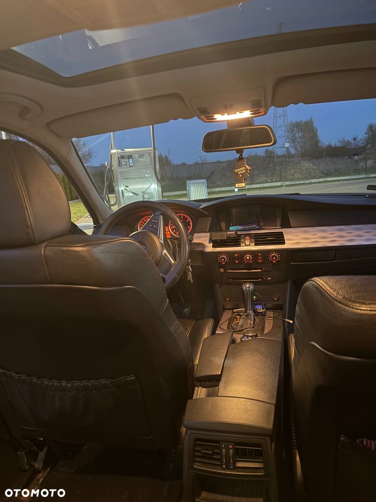 BMW Seria 5 - 11
