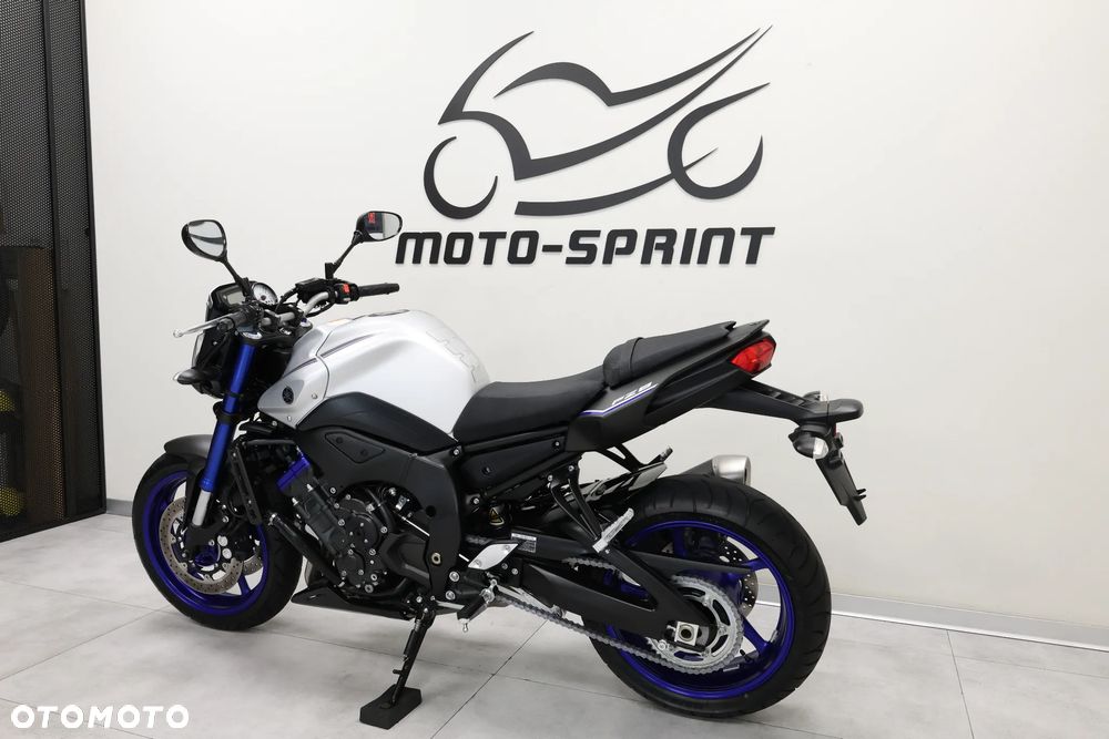 Yamaha FZ8 - 9