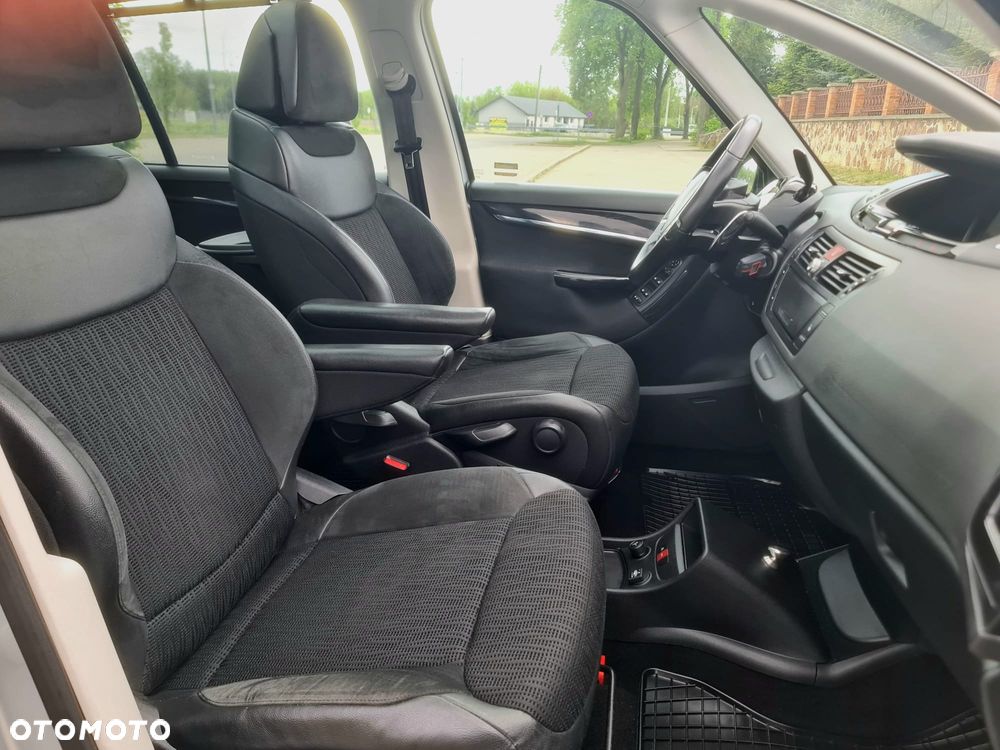 Citroën C4 Picasso THP 150 EGS6 Exclusive - 32
