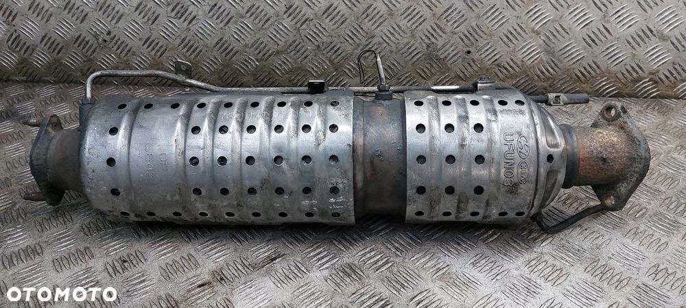 DPF FILTR CZĄSTEK STAŁYCH KATALIZATOR PUSTY KIA CARENS III 2.0 CRDI - 2