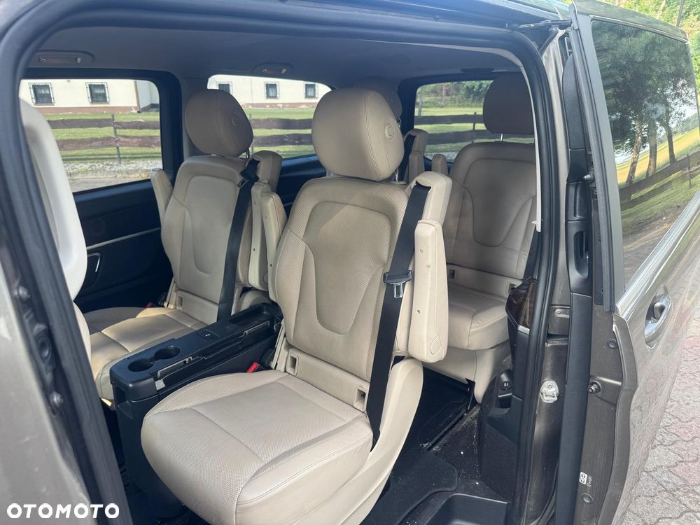 Mercedes-Benz Klasa V 250 (BlueTEC) d Avantgarde 7G-Tronic (d³ugi) - 11