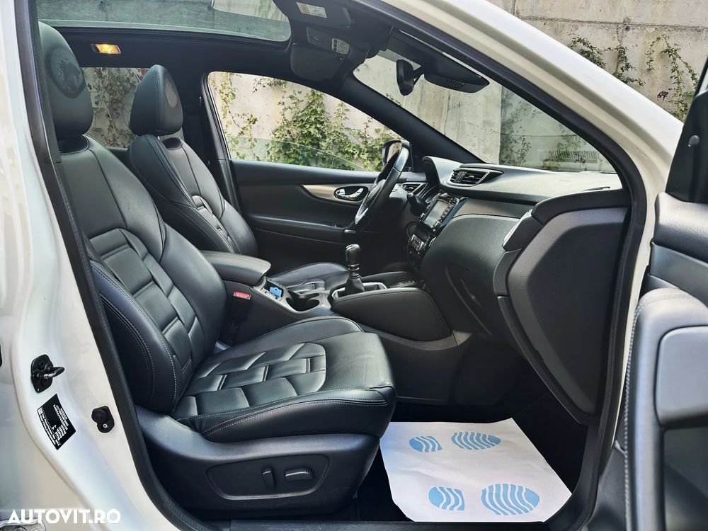 Nissan Qashqai 1.5 DCI TEKNA+ - 10