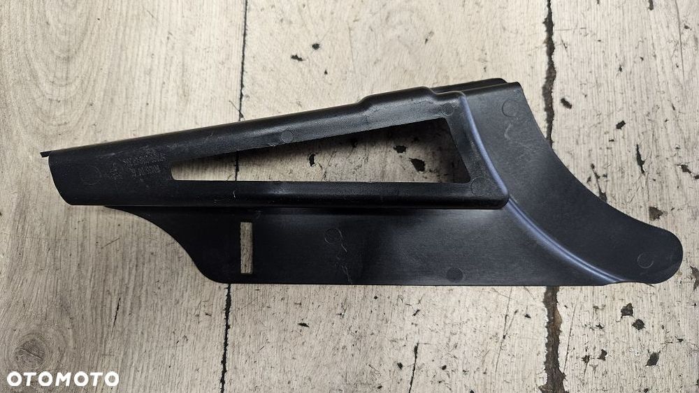Osłona pasa Harley Davidson Sportster Custom Iron 60435-04 - 9