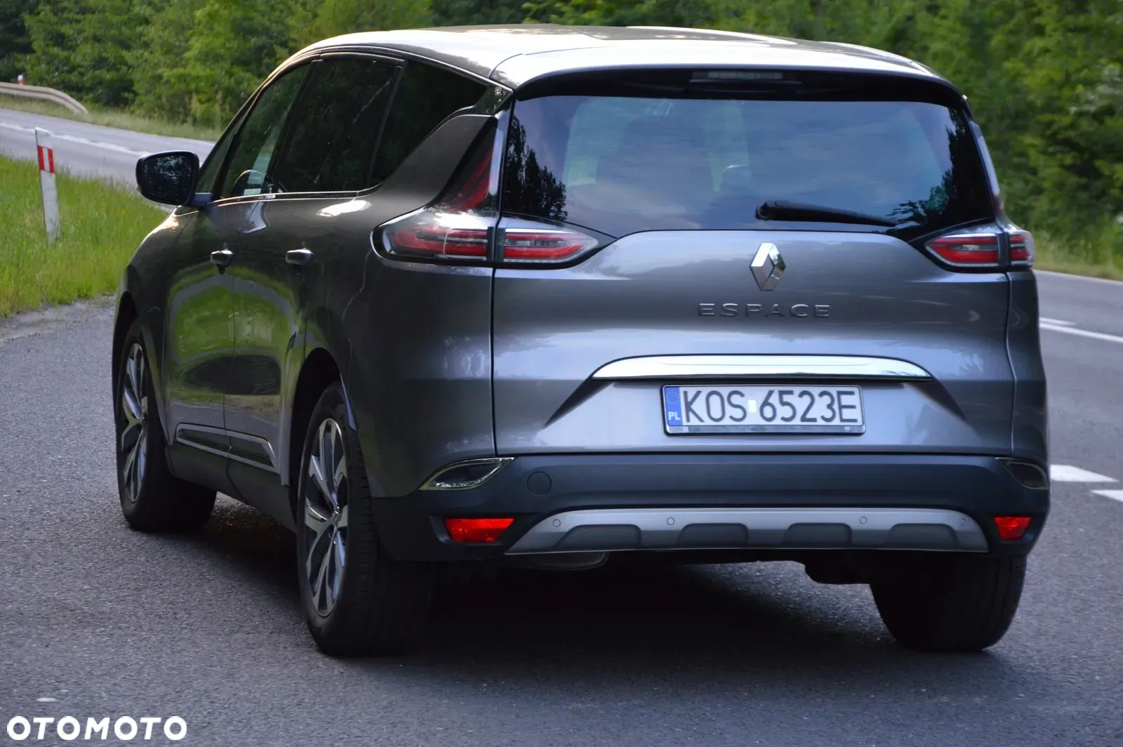 Renault Espace 1.6 dCi Energy Magnetic EDC - 4
