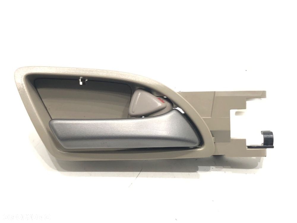 KLAMKA WEWNĘTRZNA PRAWY PRZÓD  HONDA ODYSSEY (RL5) 2010 - 2022 3.5 185 kW [252 KM] benzyna 2010 - - 1