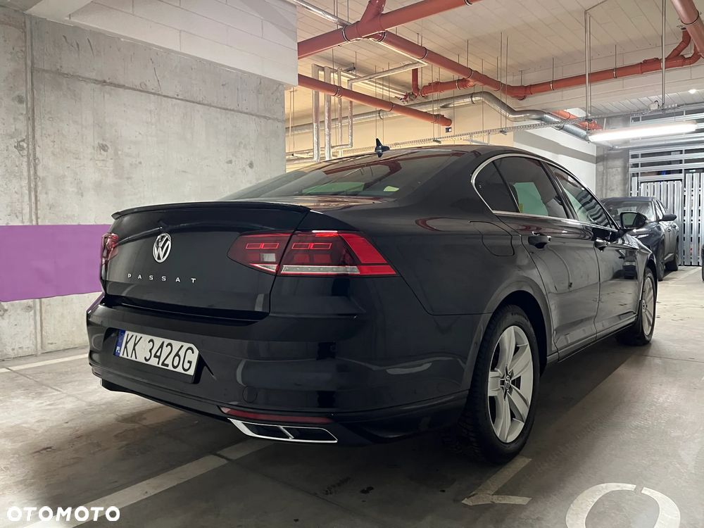 Volkswagen Passat 2.0 TSI Business DSG - 11