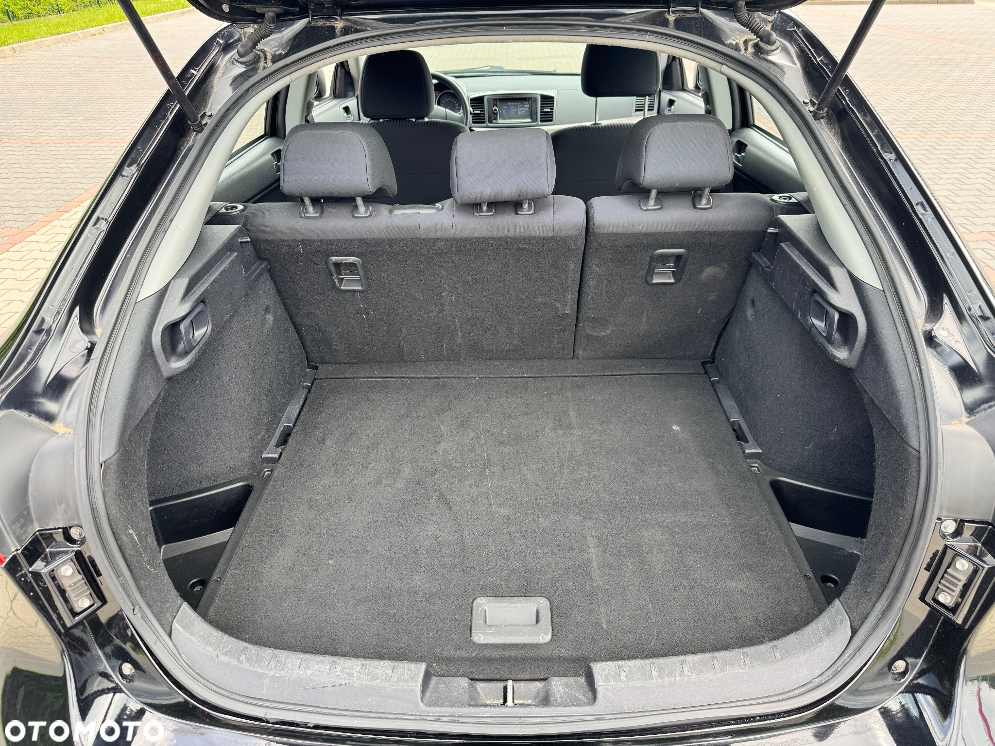 Mitsubishi Lancer 1.6 - 15
