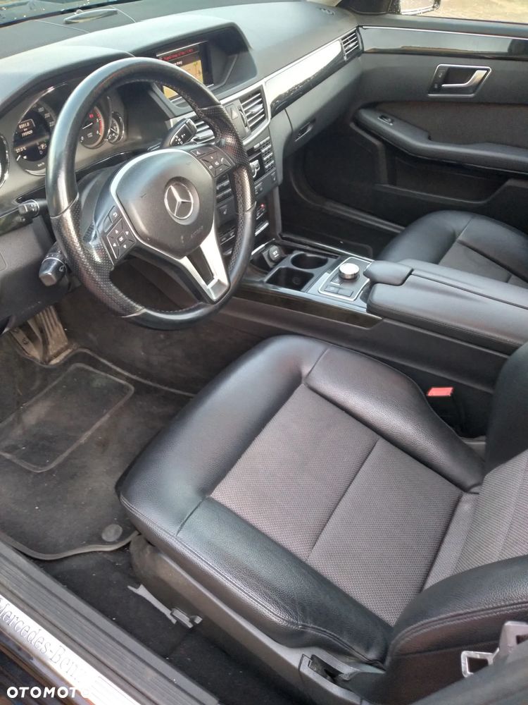 Mercedes-Benz Klasa E 220 CDI DPF BlueEFFICIENCY 7G-TRONIC Avantgarde - 7
