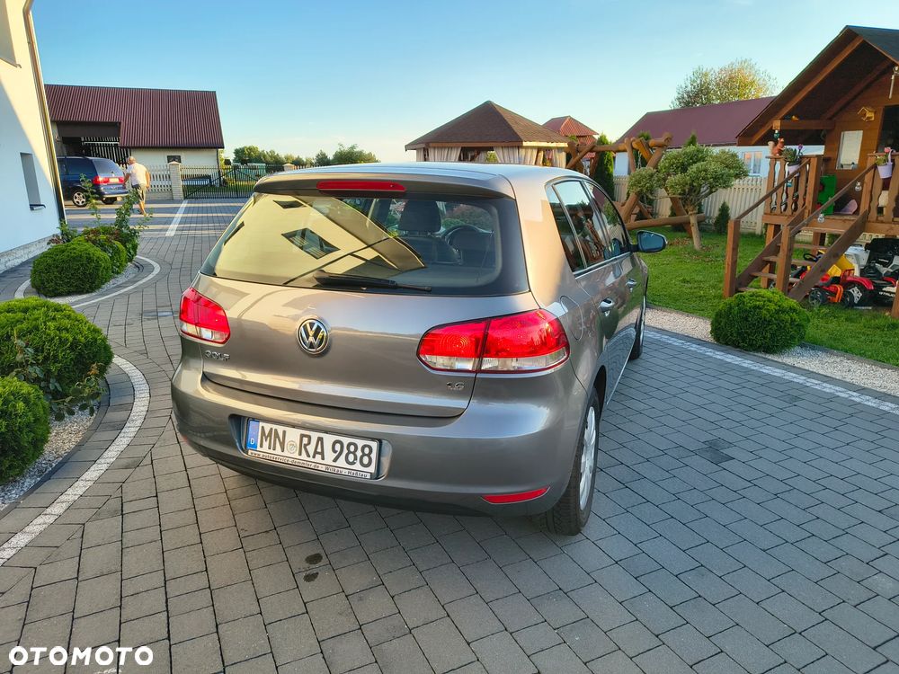 Volkswagen Golf 1.6 Trendline - 6