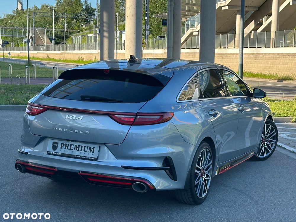 Kia ProCeed - 11