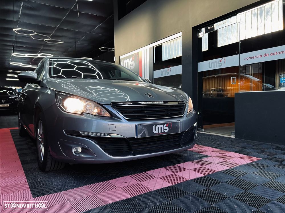 Peugeot 308 1.6 BlueHDi Style - 4