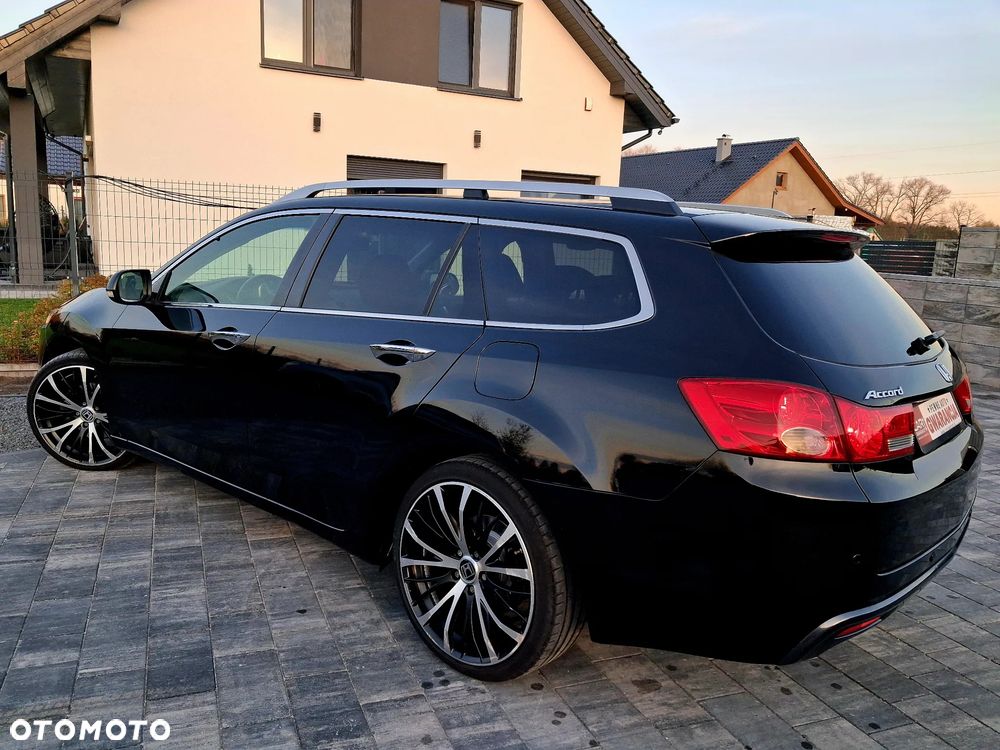 Honda Accord 2.0 Executive - 15