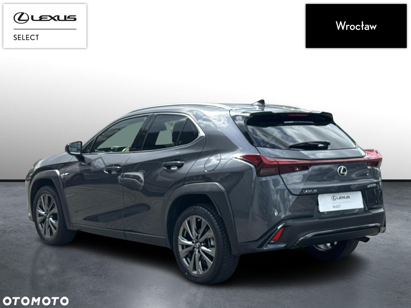 Lexus UX - 3