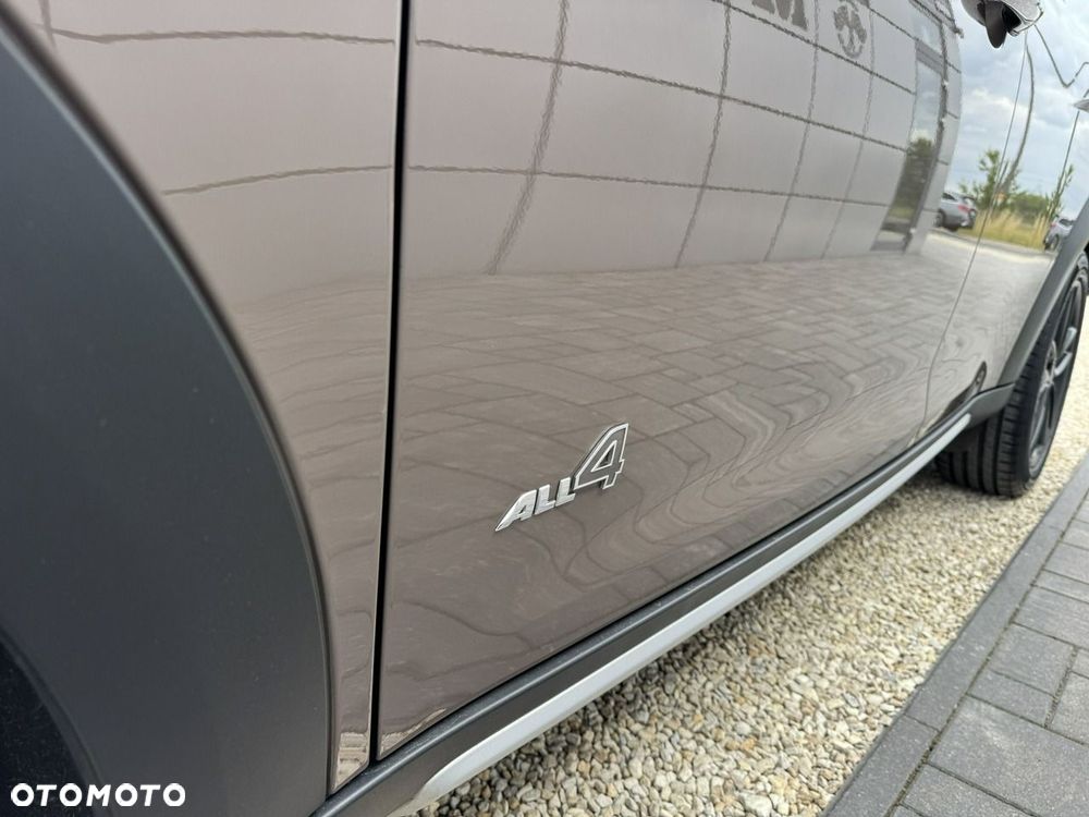 MINI Countryman - 25