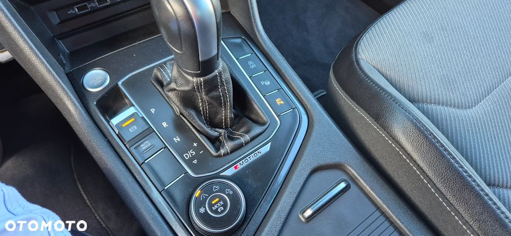 Volkswagen Tiguan 2.0 TSI 4Mot R-Line DSG - 23