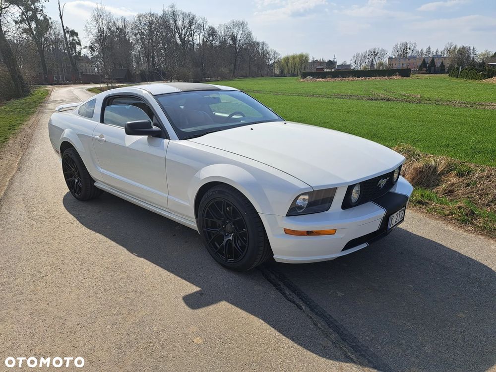 Ford Mustang - 8