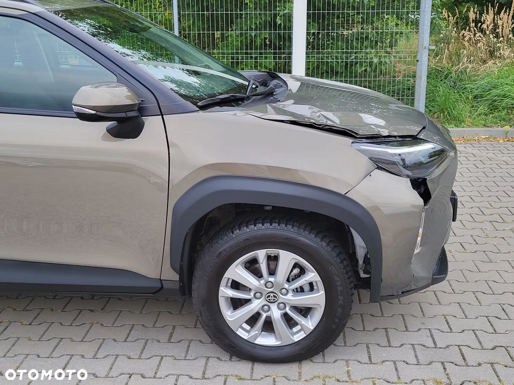 Toyota Yaris Cross Hybrid 1.5 Comfort - 32