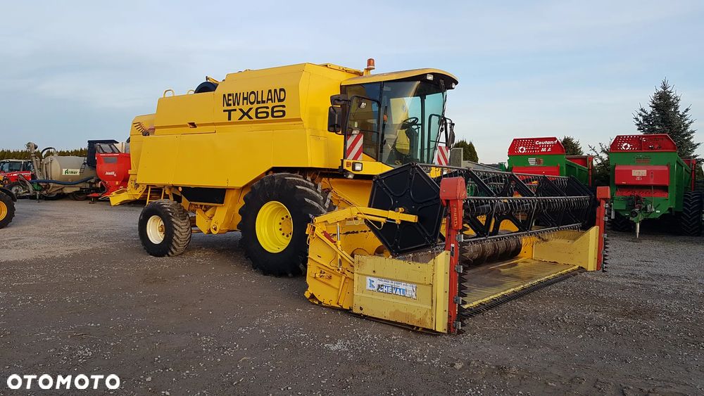 New Holland TX 66 2001R - 16