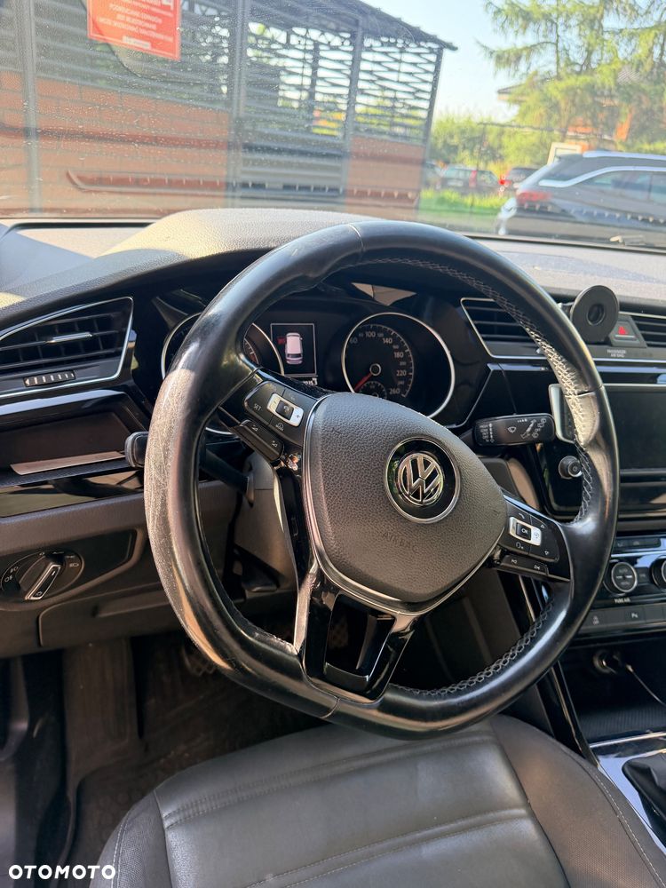 Volkswagen Touran 1.4 TSI BMT Comfortline - 5