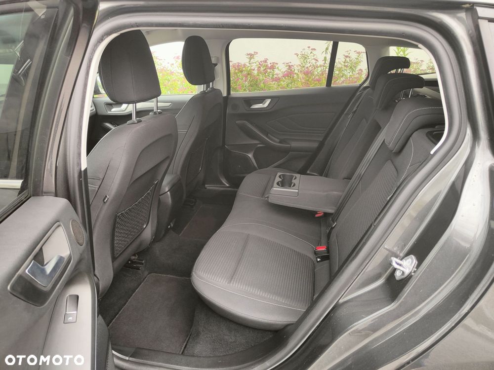 Ford Focus 1.5 EcoBoost STart-Stopp-System TITANIUM - 14
