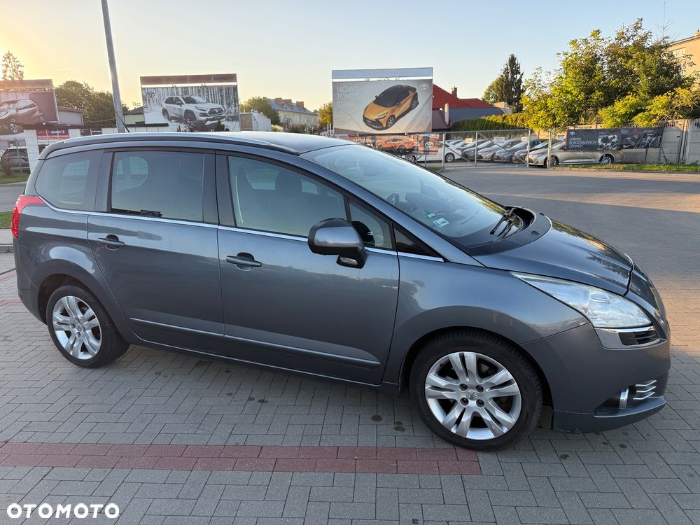 Peugeot 5008 2.0 HDi Allure - 1