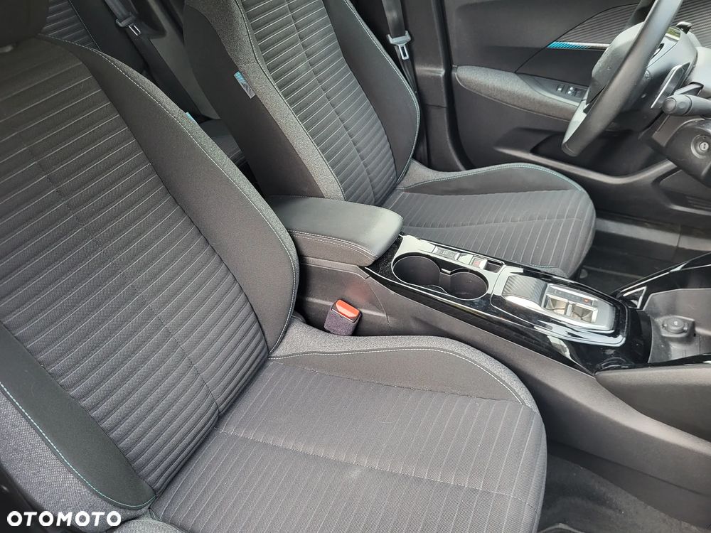 Peugeot 2008 PureTech 130 EAT8 Allure - 8