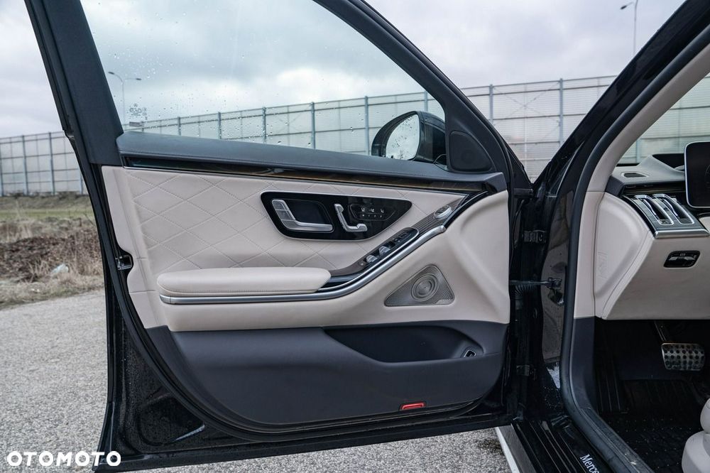 Mercedes-Benz Klasa S - 32