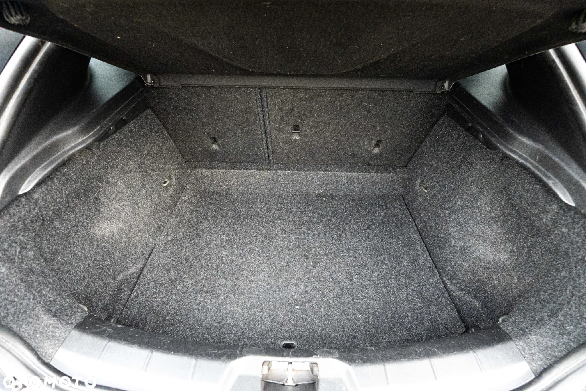 Volvo V40 D2 - 17